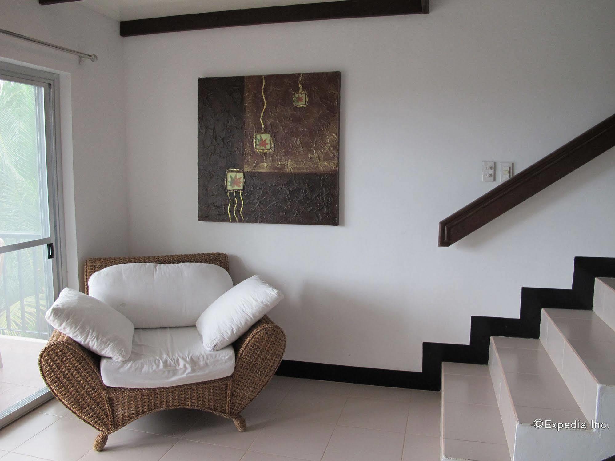 Seahorse Villa Puerto Galera Dış mekan fotoğraf