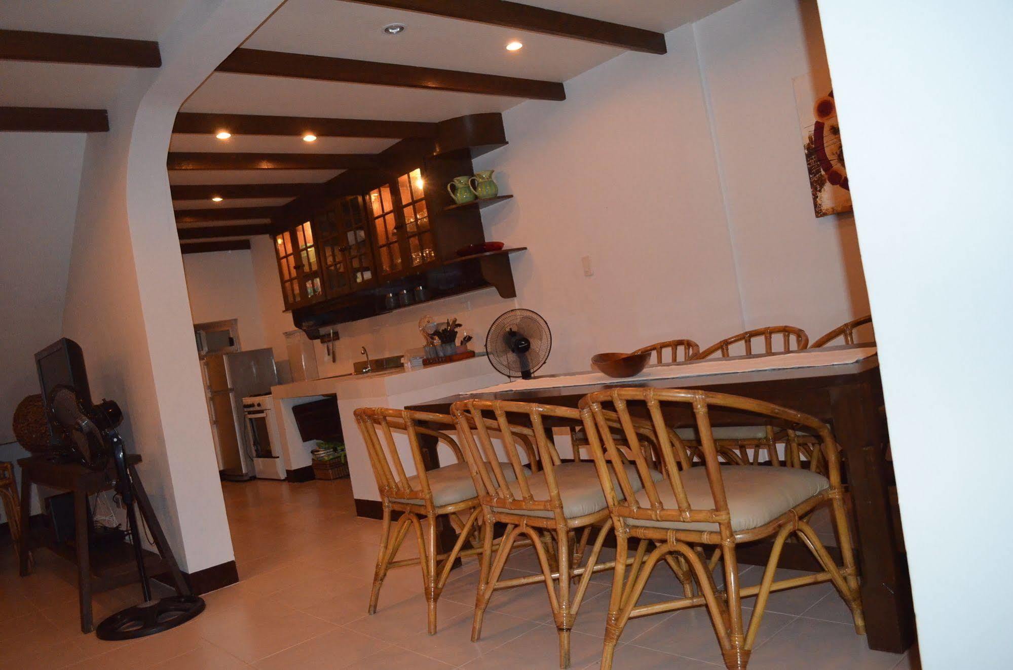 Seahorse Villa Puerto Galera Dış mekan fotoğraf